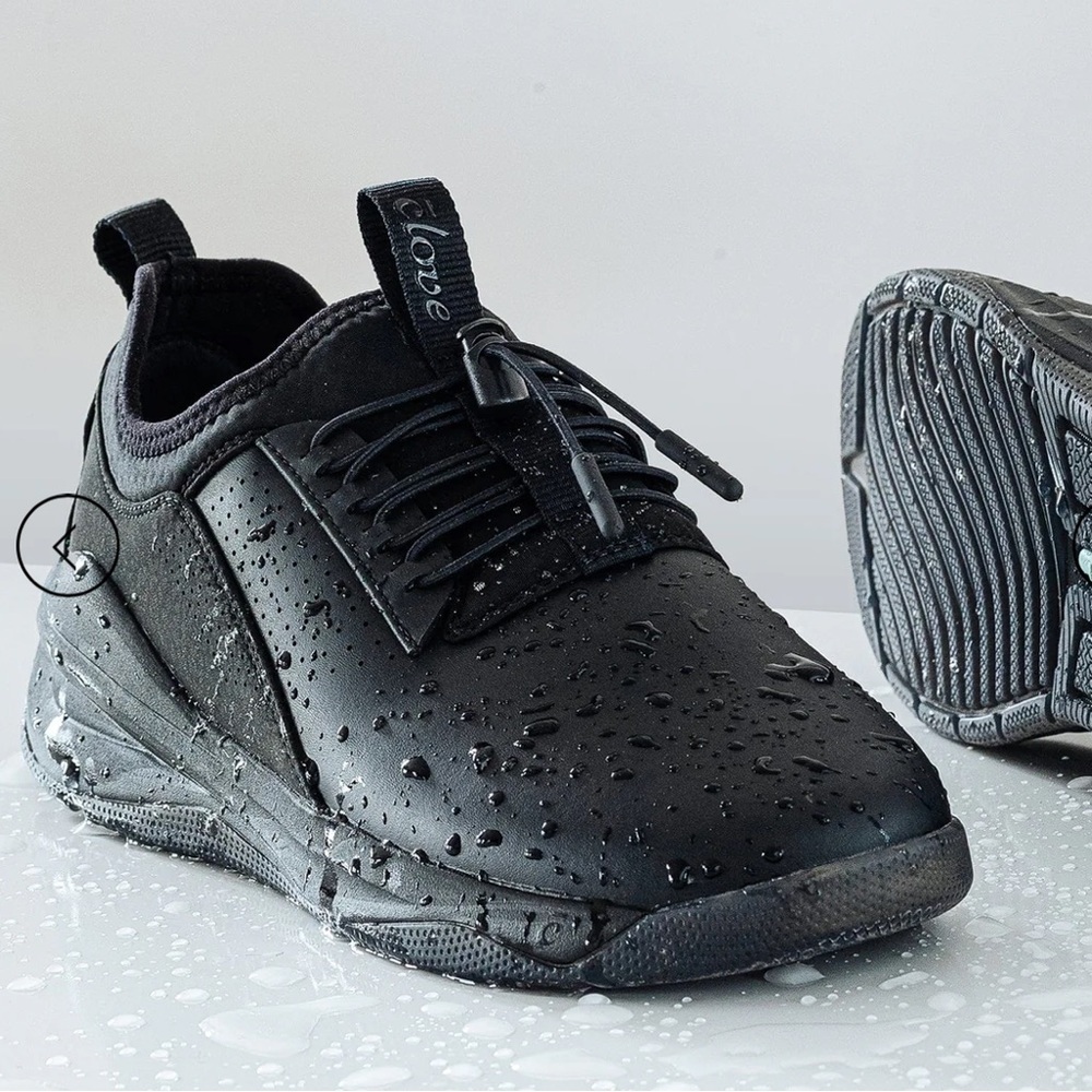 NEW | Clove Nursing Shoes | Clove Women’s Classic Shoe | All Black Nursing Shoe - Picture 3 of 16